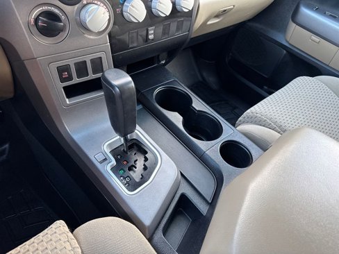 Used 2012 Toyota Tundra 4x4 CrewMax image 30