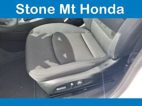 Used 2024 Chevrolet Malibu LT image 19