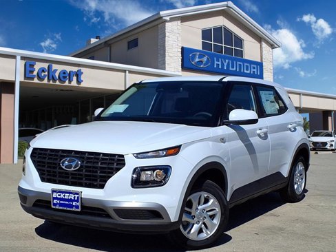 New 2025 Hyundai Venue SE image 1