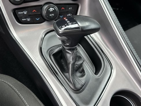 Used 2022 Dodge Challenger GT image 14