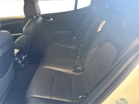 Used 2020 Kia Stinger GT-Line image 10