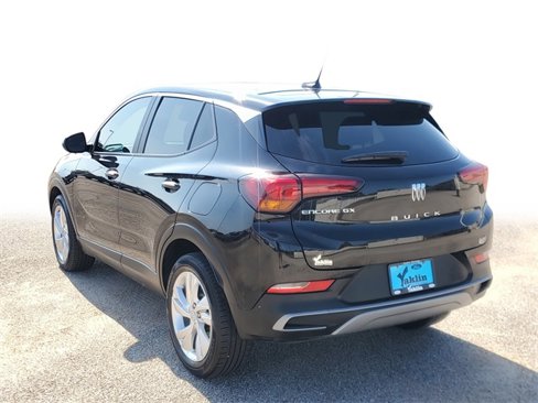 Used 2024 Buick Encore GX Preferred w/ Comfort Package image 3