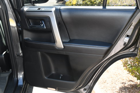 Used 2016 Toyota 4Runner SR5 image 17