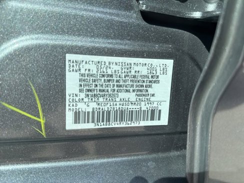 Used 2024 Nissan Sentra SV w/ Trunk Package image 32