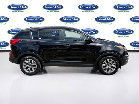 Used 2016 Kia Sportage LX image 9