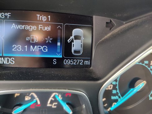 Used 2016 Ford Escape SE w/ SE Cold Weather Package image 27