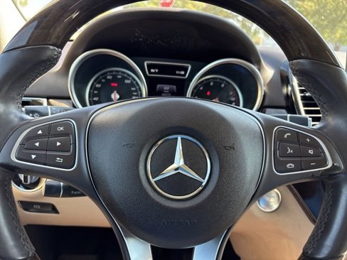 Used 2018 Mercedes-Benz GLE 350 4MATIC image 28