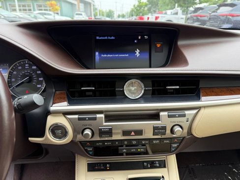 Used 2016 Lexus ES 350 image 12