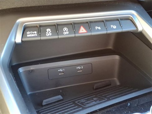Used 2024 Audi A3 2.0T Premium image 18