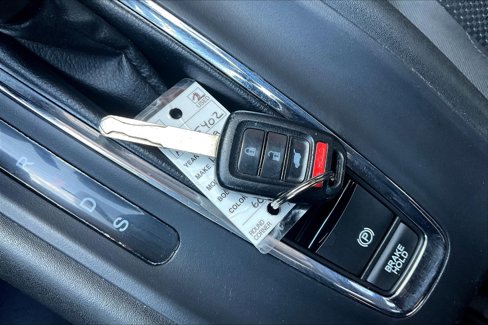 Used 2019 Honda HR-V Sport image 23