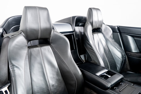 Used 2008 Aston Martin V8 Vantage Roadster image 30