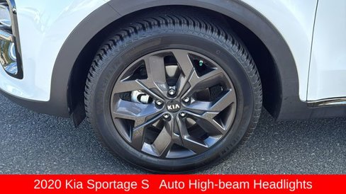 Used 2020 Kia Sportage S image 9