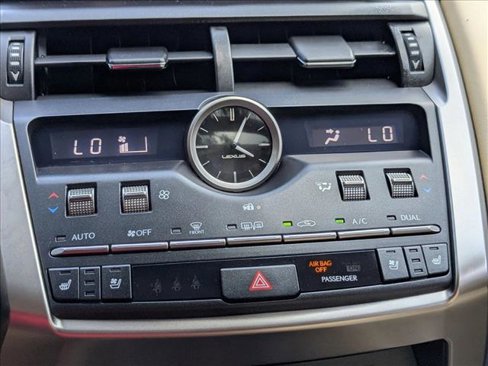 Used 2018 Lexus NX 300 FWD image 12