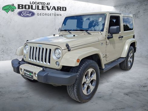 Used 2017 Jeep Wrangler Sahara w/ Connectivity Group image 2