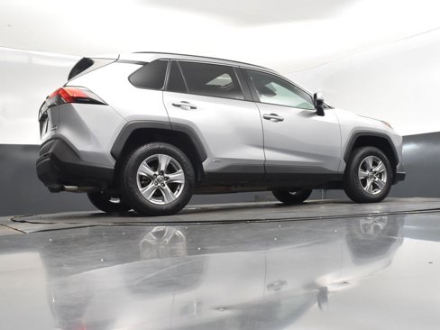 Used 2023 Toyota RAV4 XLE image 42