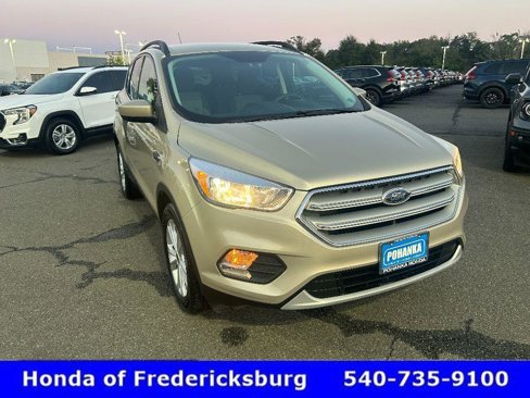 Used 2018 Ford Escape SE w/ SE Sync 3 Package image 7