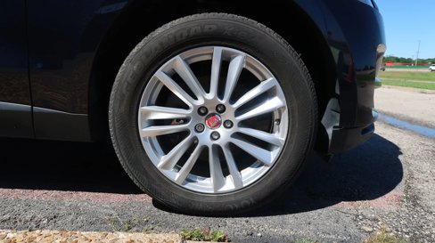 Used 2019 Jaguar F-PACE Prestige image 26