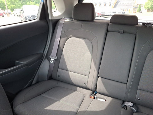 Used 2022 Hyundai Kona SEL w/ Convenience Package image 17