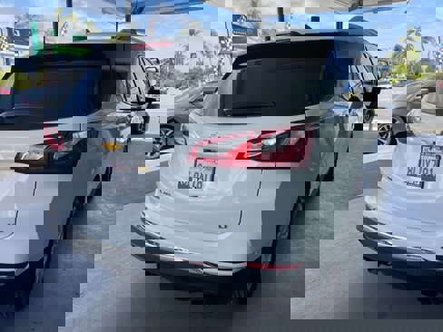 Used 2019 Chevrolet Equinox LT image 11