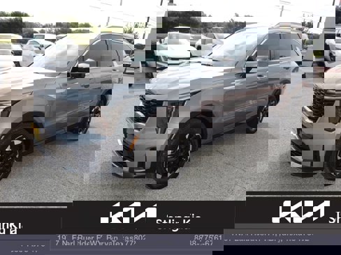 Certified 2025 Kia Sorento S w/ Panoramic Sunroof Package image 1