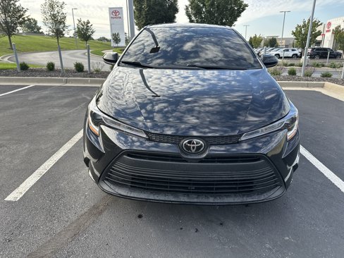Used 2024 Toyota Corolla LE image 3