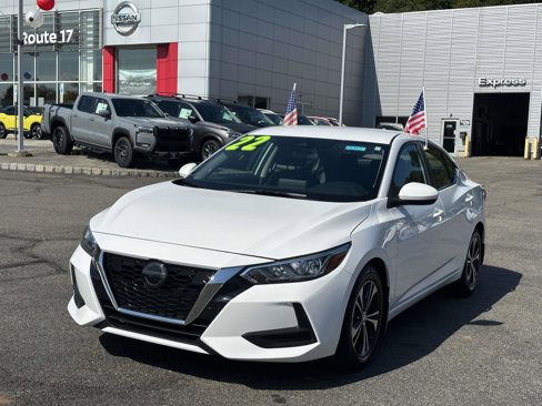 Used 2022 Nissan Sentra SV image 2