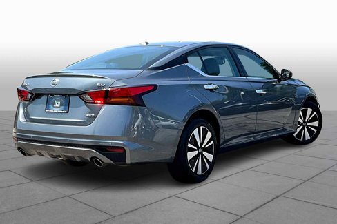 Used 2020 Nissan Altima 2.5 SV image 12