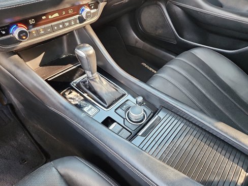 Used 2018 MAZDA MAZDA6 Touring image 17