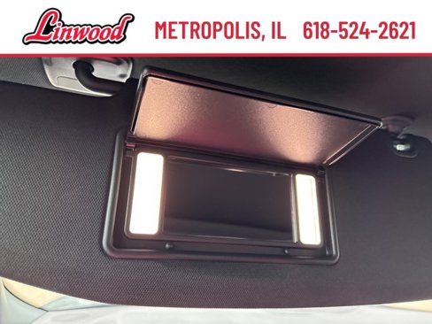 Used 2024 Jeep Grand Cherokee Laredo X image 38