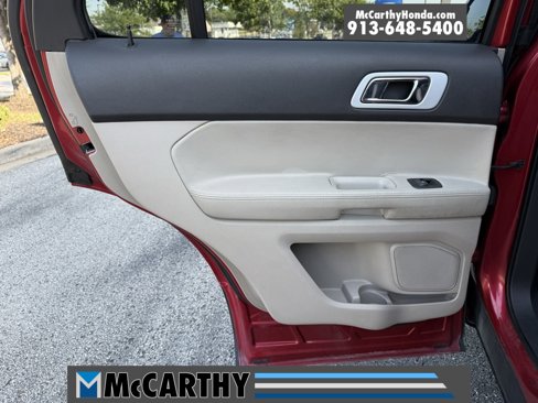 Used 2012 Ford Explorer XLT image 32