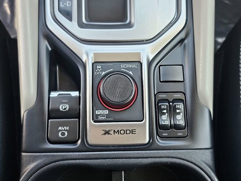 Certified 2022 Subaru Forester Premium image 33