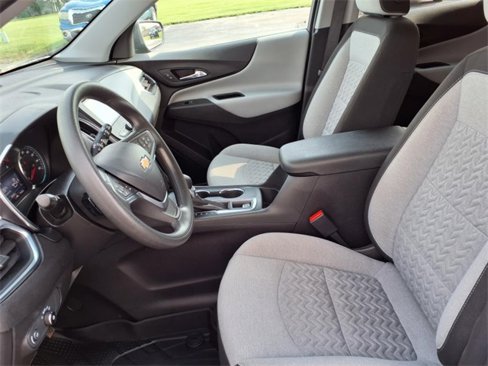 Used 2023 Chevrolet Equinox LS w/ LS Convenience Package image 13