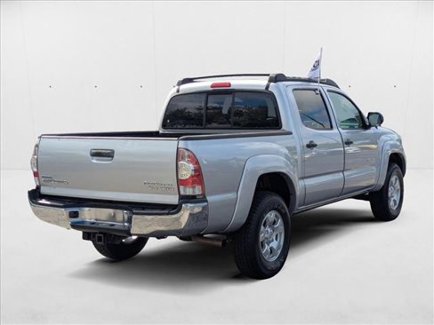 Used 2013 Toyota Tacoma PreRunner image 5