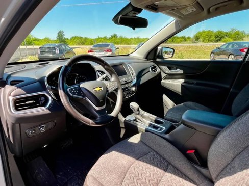 Used 2022 Chevrolet Equinox LT image 9