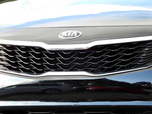 Used 2019 Kia Optima EX image 3