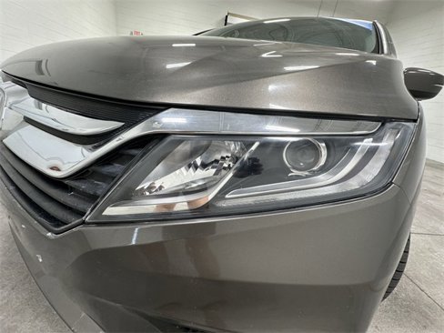 Used 2019 Honda Odyssey EX image 11
