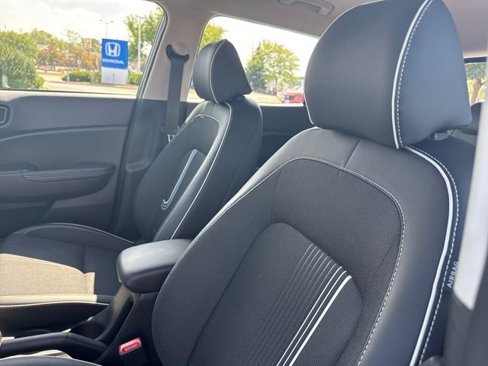 Certified 2024 Hyundai Venue Limited image 12