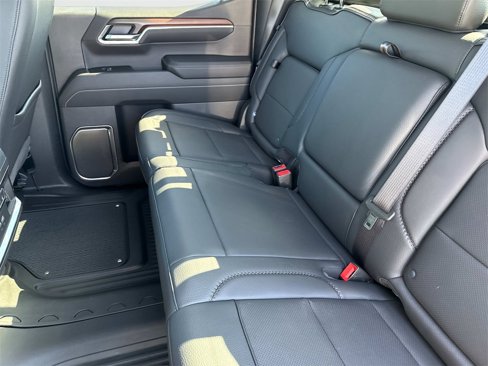 Used 2017 RAM 1500 Express w/ Black Ram 1500 Express Group image 15