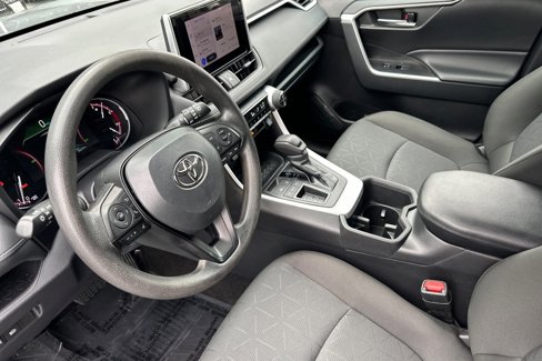 Used 2023 Toyota RAV4 XLE image 10