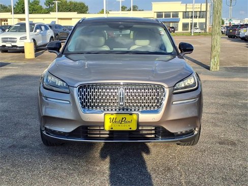 Used 2020 Lincoln Corsair Reserve w/ Equipment Group 201A image 24