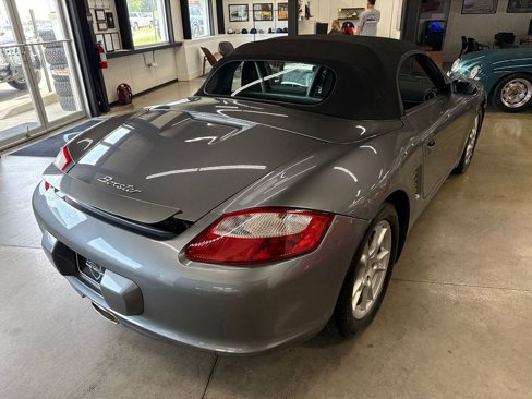 Used 2005 Porsche Boxster image 12