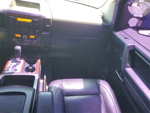 Used 2011 Nissan Titan SL w/ SL Max Utility Pkg image 16
