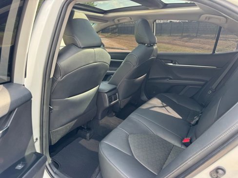 Used 2019 Toyota Camry XSE image 24