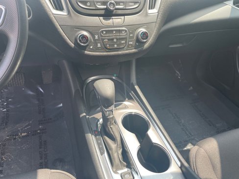 Used 2024 Chevrolet Malibu LT image 37