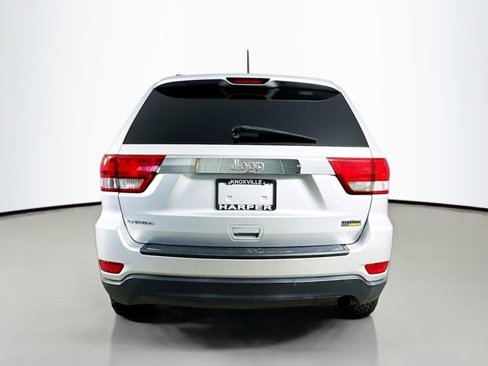 Used 2012 Jeep Grand Cherokee Laredo w/ Laredo E Group image 8