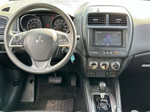 Used 2021 Mitsubishi Outlander Sport ES image 5