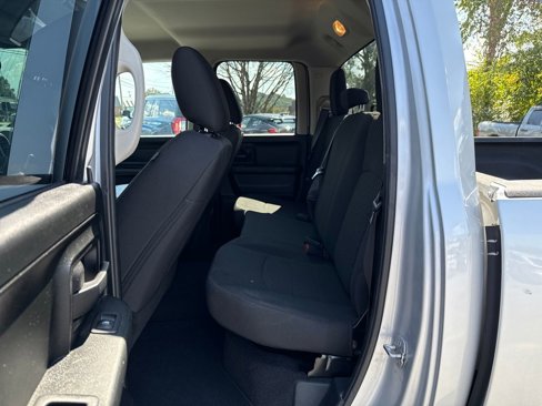 Used 2018 RAM 1500 Express image 22