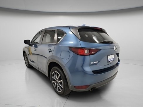 Used 2018 MAZDA CX-5 Touring image 5