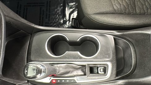 Used 2020 Chevrolet Equinox LT image 28