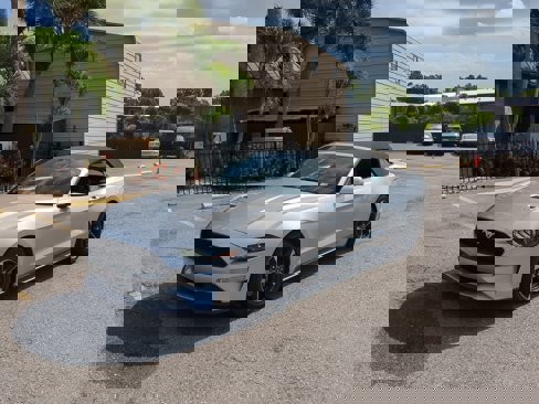Used 2018 Ford Mustang Convertible w/ Equipment Group 101A image 10